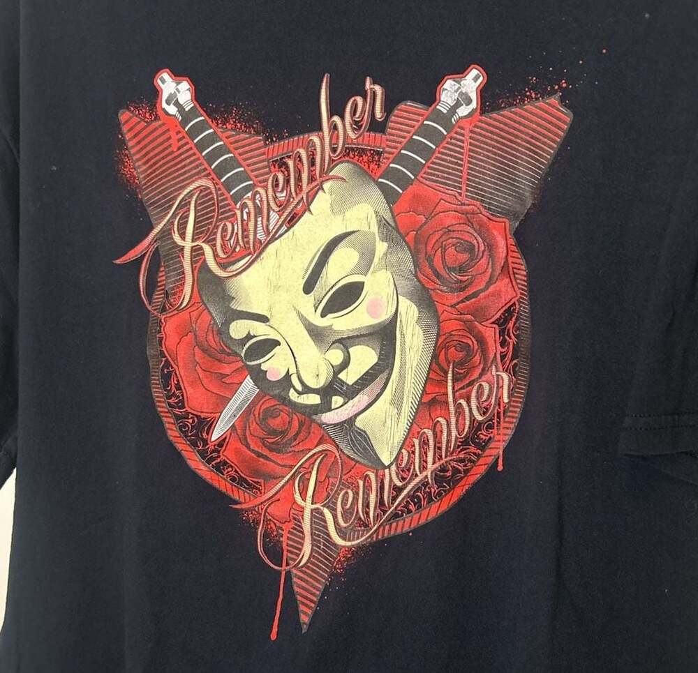 ShirtPunch V for Vendetta Remember Remember Graphic T-Shirt Size L